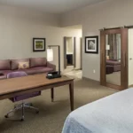 Hampton Inn Murrieta guest room suite