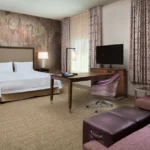 Hampton Inn Murrieta guest room suite